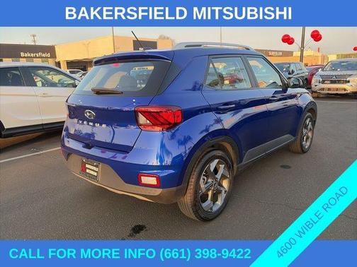 2025 Hyundai VENUE SEL