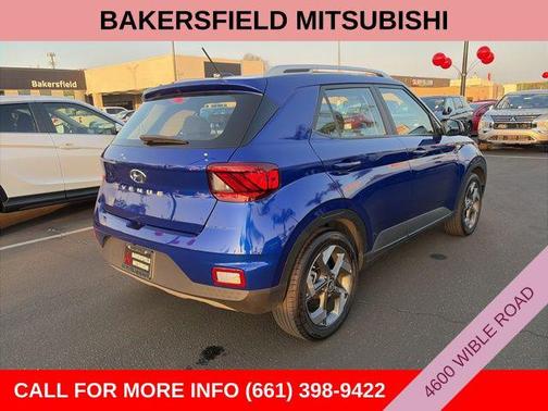 2025 Hyundai VENUE SEL