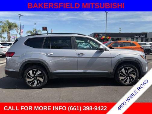 Silver 2024 Volkswagen Atlas 2.0T SE w/Technology 4MOTION