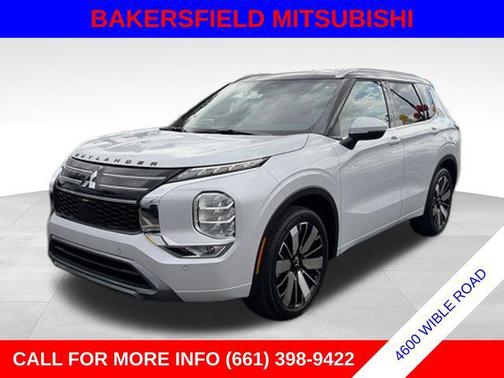 Diamond White 2026 Mitsubishi Outlander SEL 2.5 2WD
