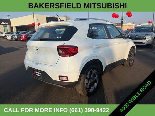 2025 Hyundai VENUE SEL