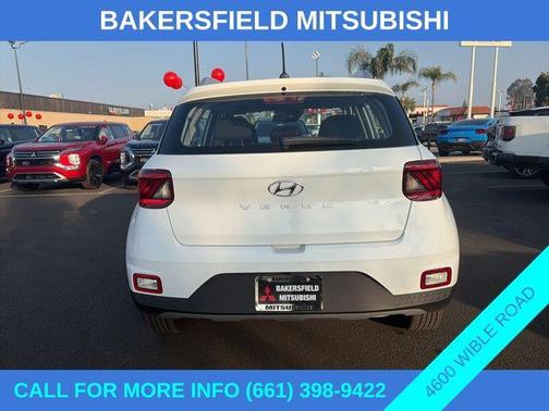 2025 Hyundai VENUE SEL