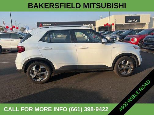 2025 Hyundai VENUE SEL