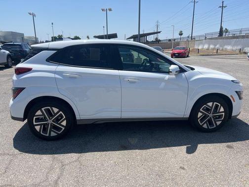 2023 Hyundai KONA EV SE