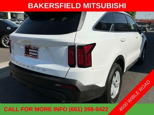 2022 Kia Sorento LX