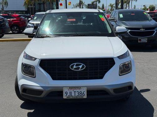 2024 Hyundai VENUE SE