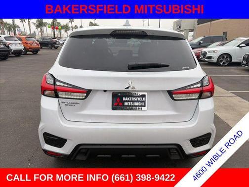 Diamond White 2026 Mitsubishi Outlander Sport 2.0 ES