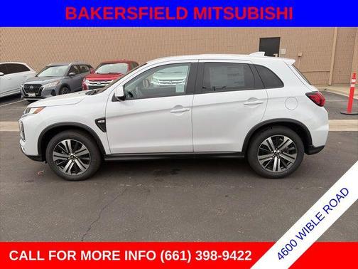 Diamond White 2026 Mitsubishi Outlander Sport 2.0 ES