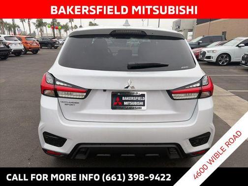 Diamond White 2026 Mitsubishi Outlander Sport 2.0 ES