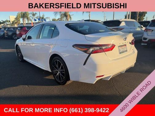 2024 Toyota Camry SE