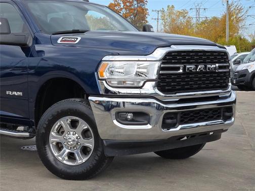 2024 RAM 2500 Big Horn Crew Cab 4x4 6'4' Box