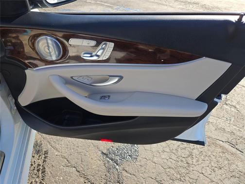2018 Mercedes-Benz E-Class 4MATIC