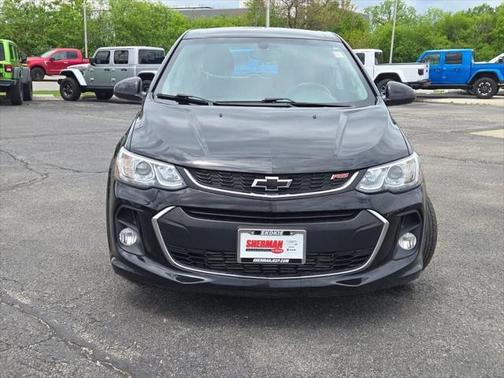 2020 Chevrolet Sonic FWD Hatchback LT 5-Door