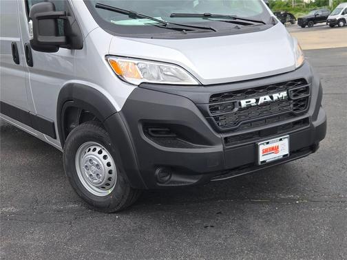 Bright Silver Metallic Clearcoat 2026 RAM ProMaster 3500 High Roof