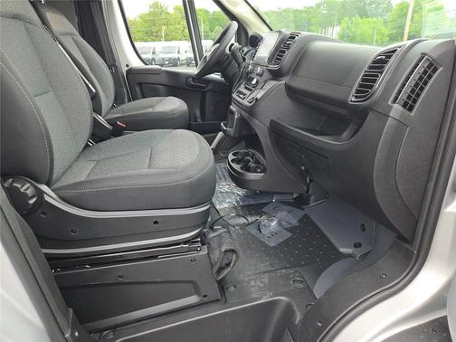 Bright Silver Metallic Clearcoat 2026 RAM ProMaster 3500 High Roof