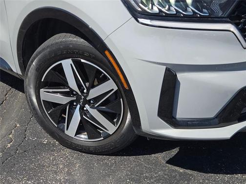 Wolf Gray 2022 Kia Sorento EX