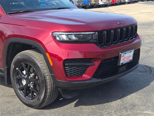 2024 Jeep Grand Cherokee Altitude