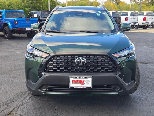 2023 Toyota Corolla Cross LE