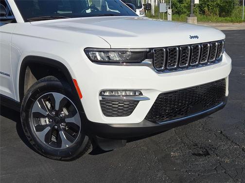 2024 Jeep Grand Cherokee 4xe Base