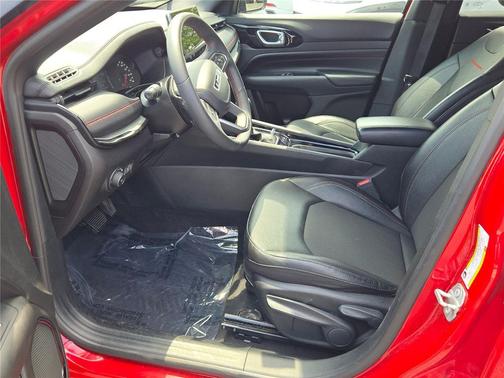 Black Clearcoat 2024 Jeep Compass Trailhawk