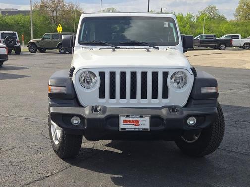 Bright White Clearcoat 2018 Jeep Wrangler Unlimited Sport