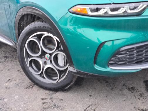 2024 Alfa Romeo Tonale Ti EAWD