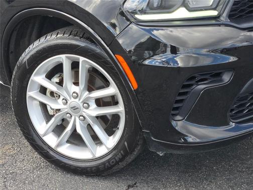 DB Black Clearcoat 2024 Dodge Durango GT Plus