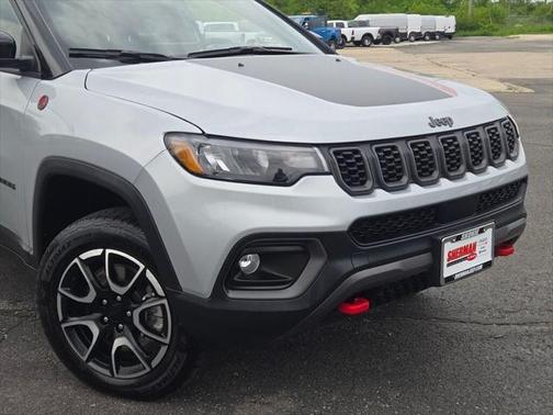 2024 Jeep Compass Trailhawk