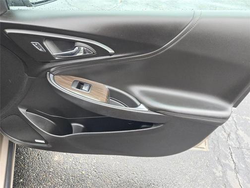 2024 Chevrolet Malibu FWD 2LT