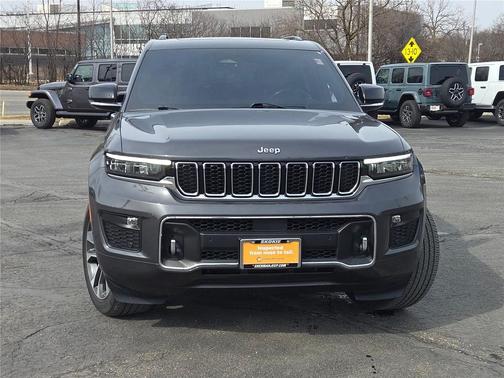 2022 Jeep Grand Cherokee Overland