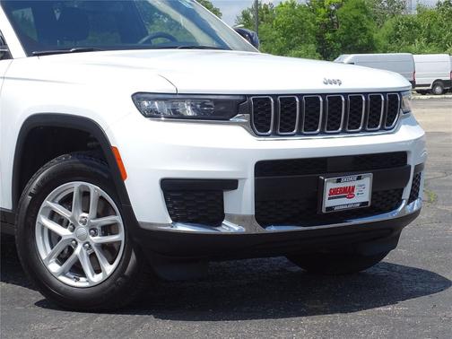 2024 Jeep Grand Cherokee L Laredo