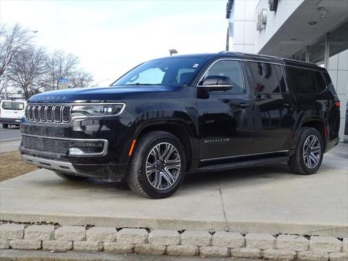 2023 Jeep Wagoneer L Series II 4x2