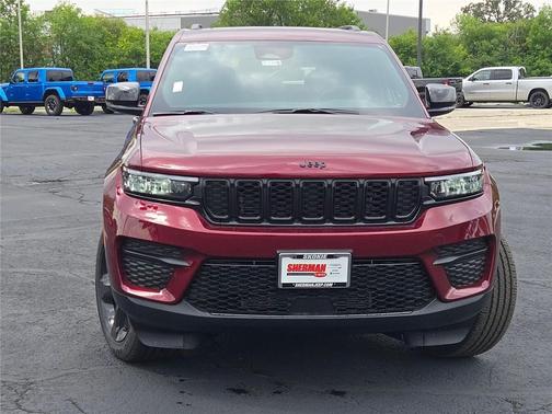 2025 Jeep Grand Cherokee Altitude