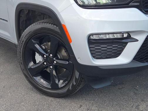 2024 Jeep Grand Cherokee Limited X