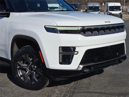 2026 Jeep Grand Wagoneer Upland