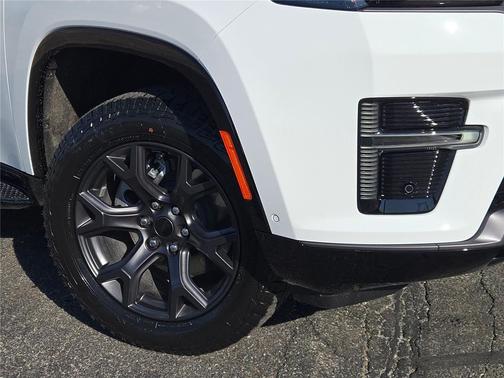 2026 Jeep Grand Wagoneer Upland