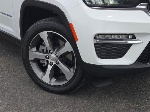 2022 Jeep Grand Cherokee 4xe Base