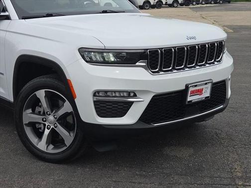 2022 Jeep Grand Cherokee 4xe Base