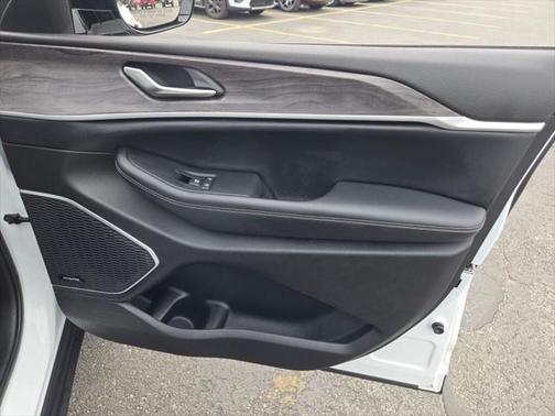 2022 Jeep Grand Cherokee 4xe Base