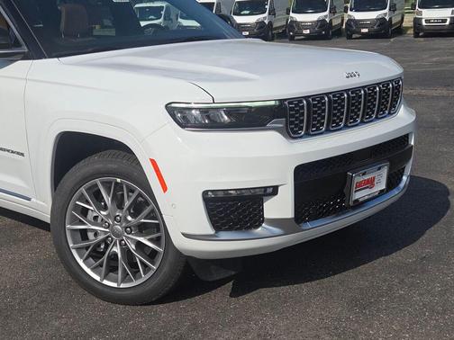 2025 Jeep Grand Cherokee L Summit