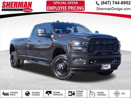 2025 RAM 3500 Tradesman Crew Cab 4x4 8' Box