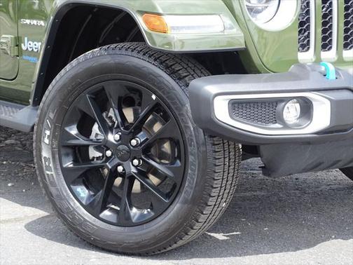 2022 Jeep Wrangler Unlimited 4xe Sahara