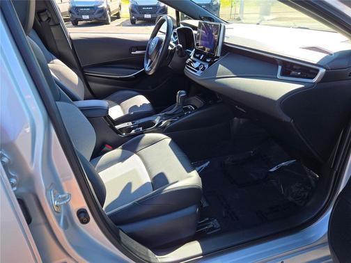 Classic Silver Metallic 2024 Toyota Corolla XSE