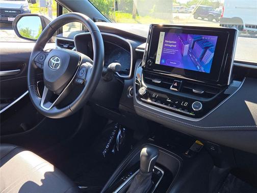 Classic Silver Metallic 2024 Toyota Corolla XSE