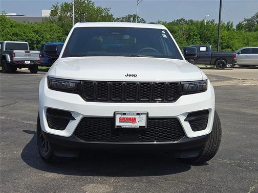 2024 Jeep Grand Cherokee Altitude