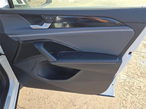 2025 Volkswagen Tiguan 2.0T SEL R-Line 4MOTION