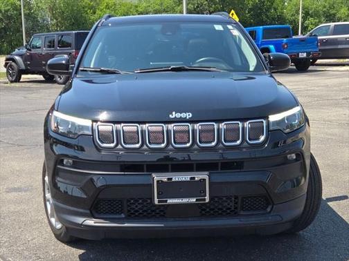 2022 Jeep Compass Latitude Lux