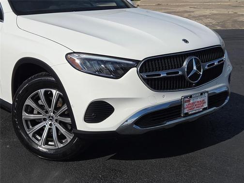 2024 Mercedes-Benz GLC 300 Base