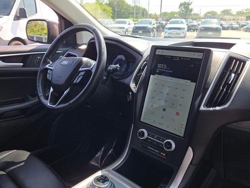 Carbonized Gray 2024 Ford Edge SEL