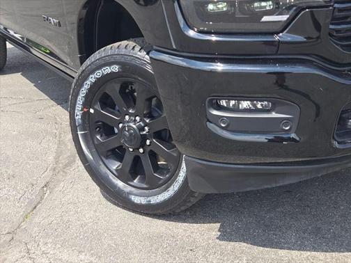 2025 RAM 2500 Laramie Crew Cab 4x4 6'4' Box